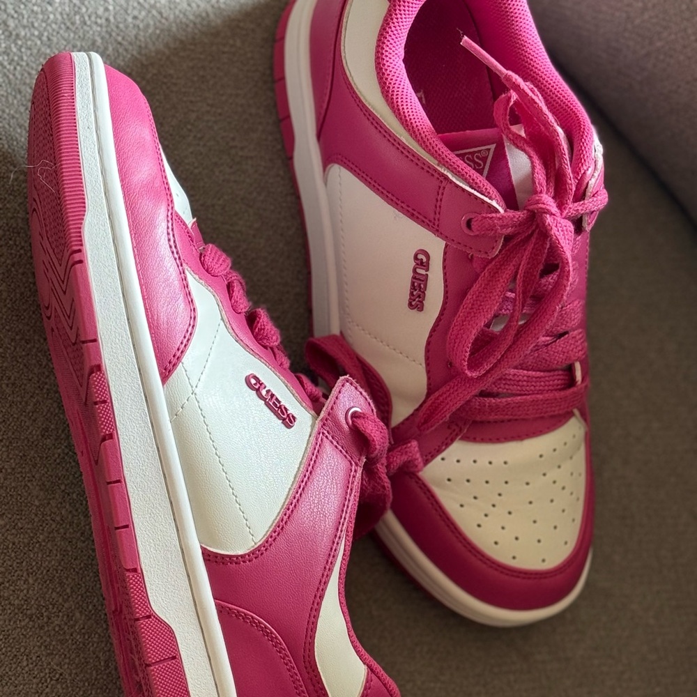 GUESS Fuchsia and White Women's Sneakers